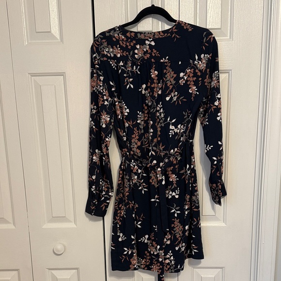 LOFT Navy Floral Long Sleeve Dress - Picture 10 of 10